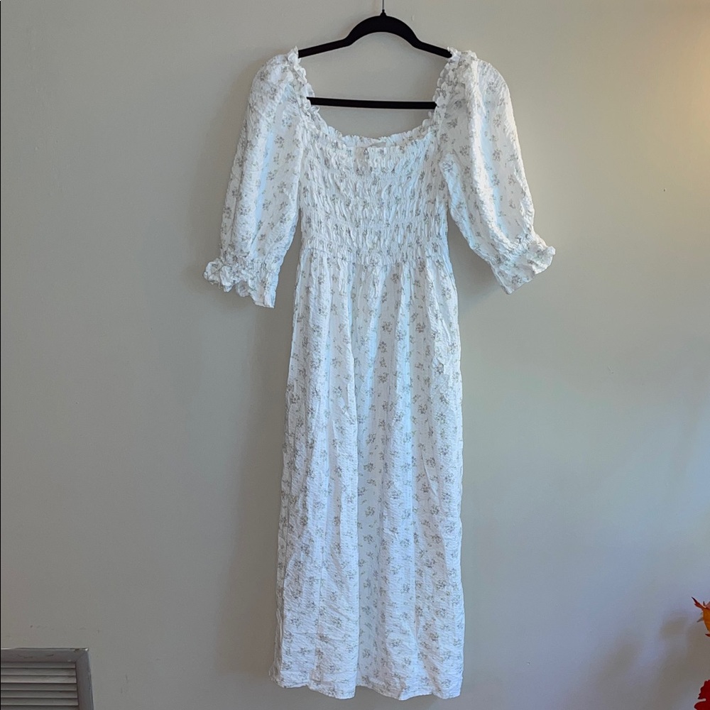 H&M White Long Sleeve Floral Dress